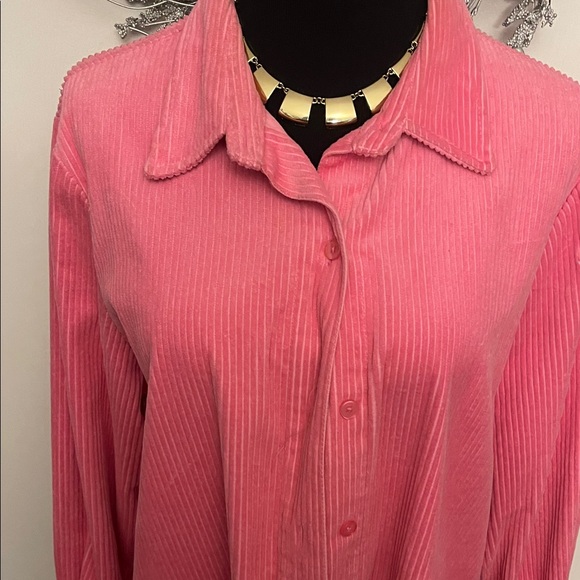 Top - Picture 2 of 7